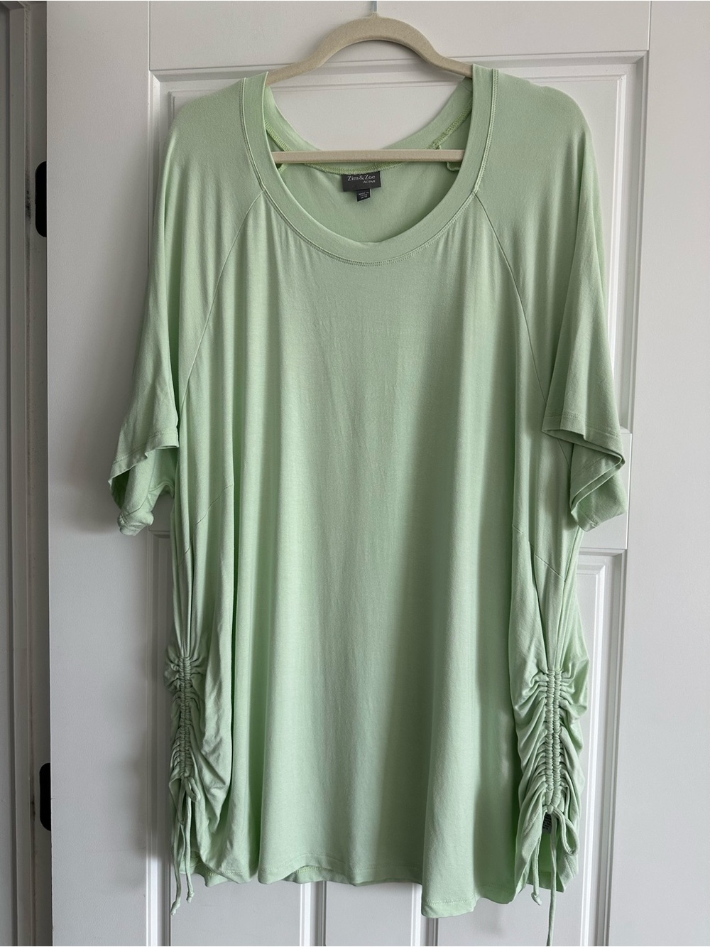 Zim & Zoe plus size 26W/28W Light Mint Short Sleeve Tunic with Side Ruched Ties
